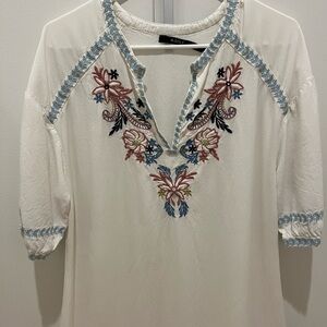 Women's Embroidered White and pink mini dress used